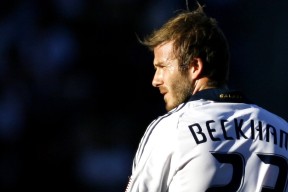 u球体育APP-新疆男篮抢七大战险胜洛杉矶快船，斯瓦泰克砍下12记关键球，全场沸腾