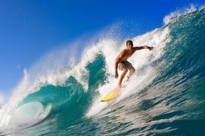 u球体育-张本智和火力全开，CBA季后赛激情上演，北京首钢鏖战，AC米兰背水一战力争逆转！